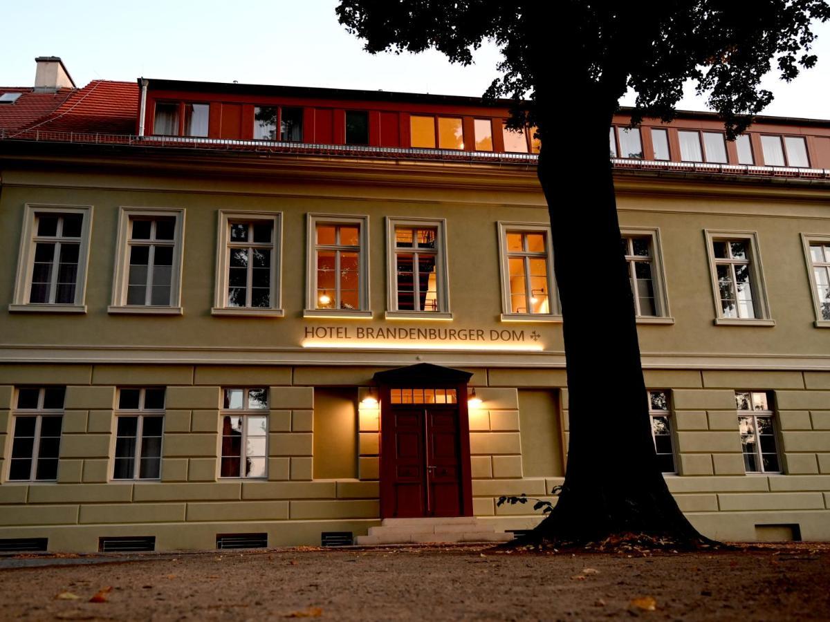 Hotel Brandenburger Dom Brandenburg  Esterno foto