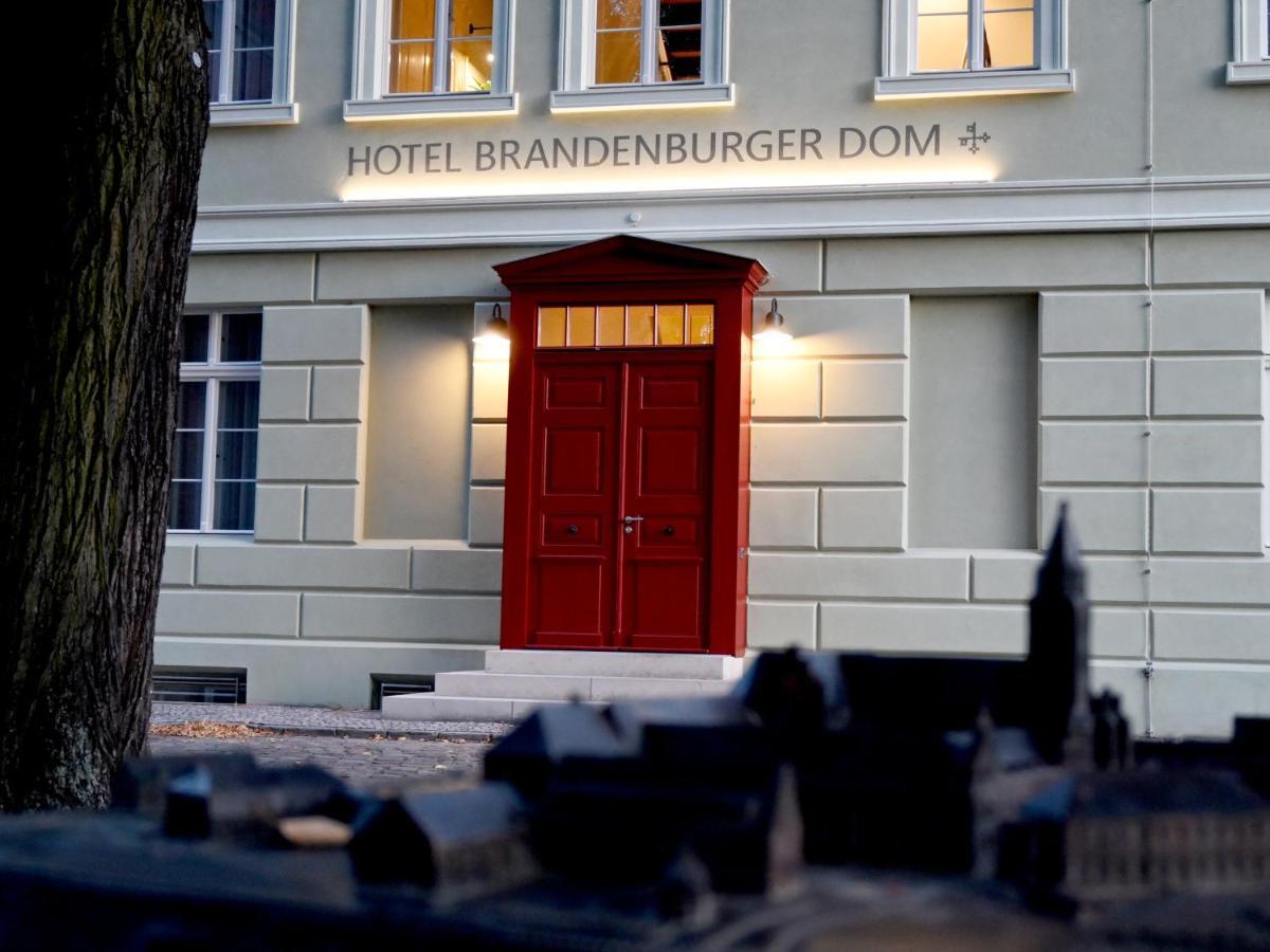 Hotel Brandenburger Dom Brandenburg  Esterno foto
